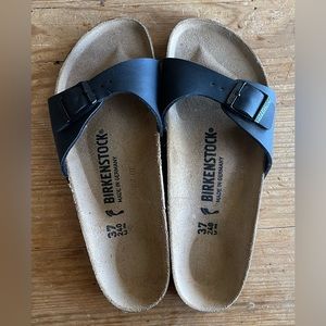 Birkenstocks Women's Madrid Birko-Flor One Strap - 6